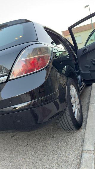Opel Astra 2008
