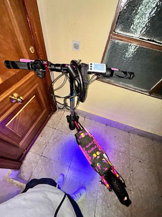 Smartgyro Rockway tuneado rosa
