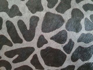 Bolso Prada Animal Print Negro y Gris