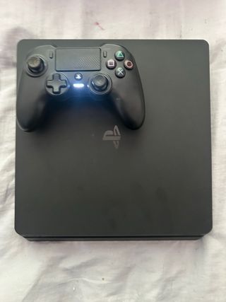 Play Station 4 Slim 1TB