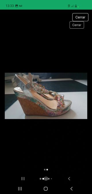 Lote de sandalias y zapatos