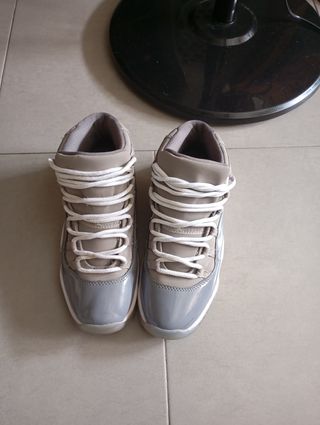 Jordan 11 Cool Grey Talla 39