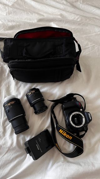 Kit Cámara Réflex Nikon D3400 + 2 Objetivos