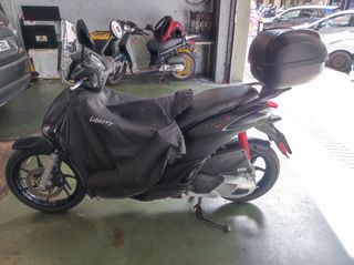 Moto Aprilia Piaggio 125cc 2022