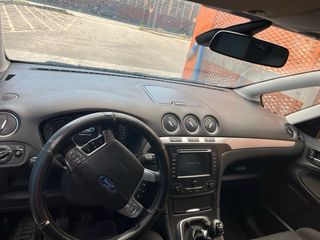 Ford S-MAX 2014