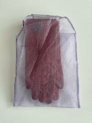 Guantes rojos mujer con pompón