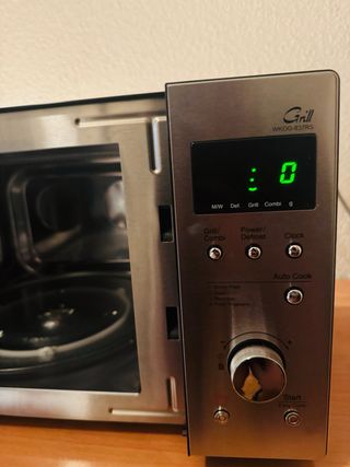 Microondas Winia WKOG-837RS Grill 23L 800W