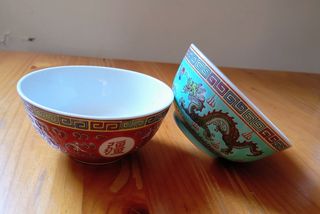 2 Tazas Sopa Porcelana China Dragón.