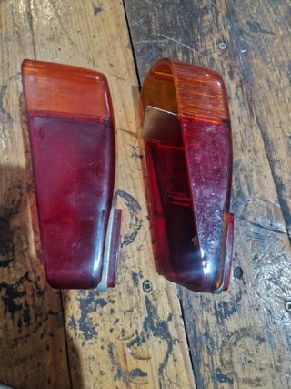 Tulipas Traseras Seat 600 (2 unidades)