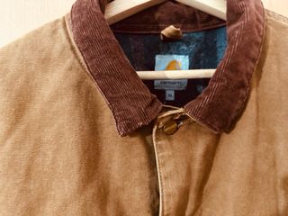 Chaqueta Carhartt OG Marrón Cuello Terciopelo