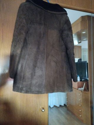 Chaquetón forrado marrón 