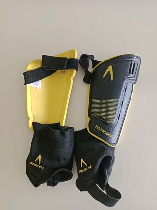 Espinilleras Boomerang niño