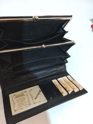 Cartera Montiel de piel