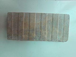 Azulejo antiguo decorado azul y blanco