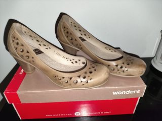 Zapatos Wonders Beige Talla 37