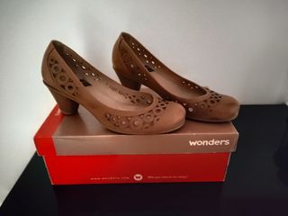 Zapatos Wonders Beige Talla 37