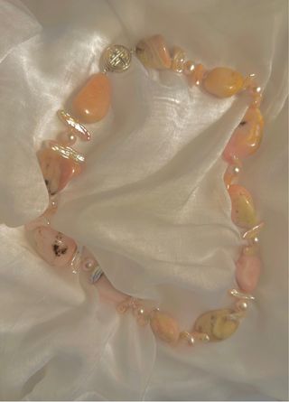 Collar Ópalo Rosa Natural y Perlas