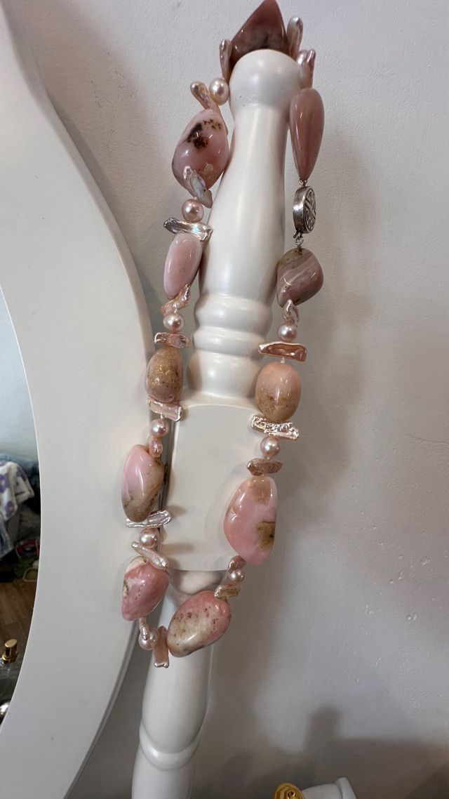 Collar Ópalo Rosa Natural y Perlas