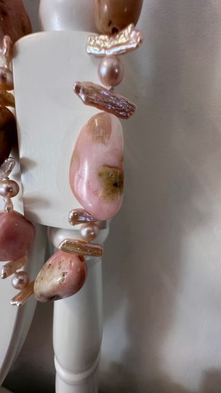 Collar Ópalo Rosa Natural y Perlas