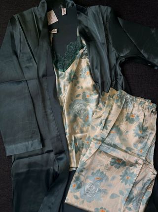 Conjunto pijama seda