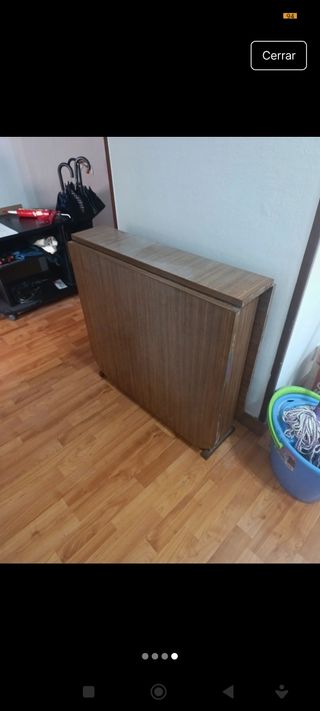 Mesa plegable de madera