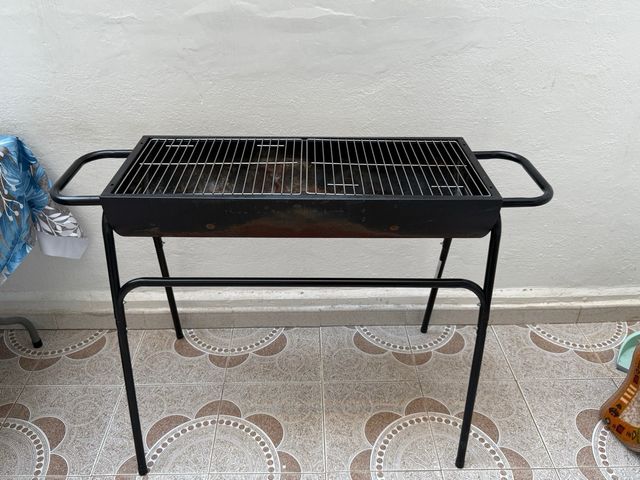 Barbecue a carbone/legna