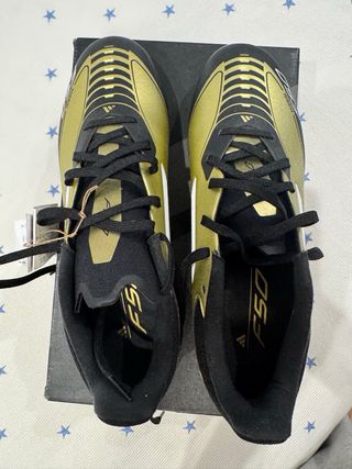 Botas de fútbol Adidas F50 Messi Doradas
GAMAMEDIA