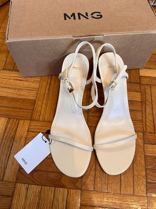 Sandalias Mango Tiras Beige.