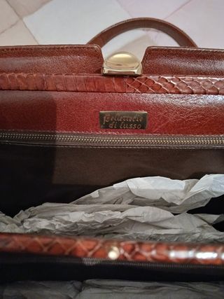 Borsa pelle effetto pitone(marrone, bordeaux, nero