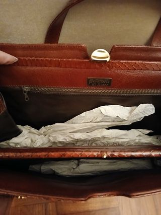 Borsa pelle effetto pitone(marrone, bordeaux, nero