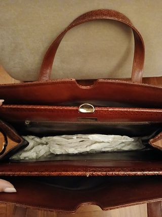 Borsa pelle effetto pitone(marrone, bordeaux, nero