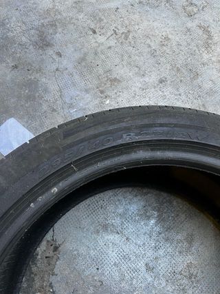 Neumático Pirelli 295/40/22