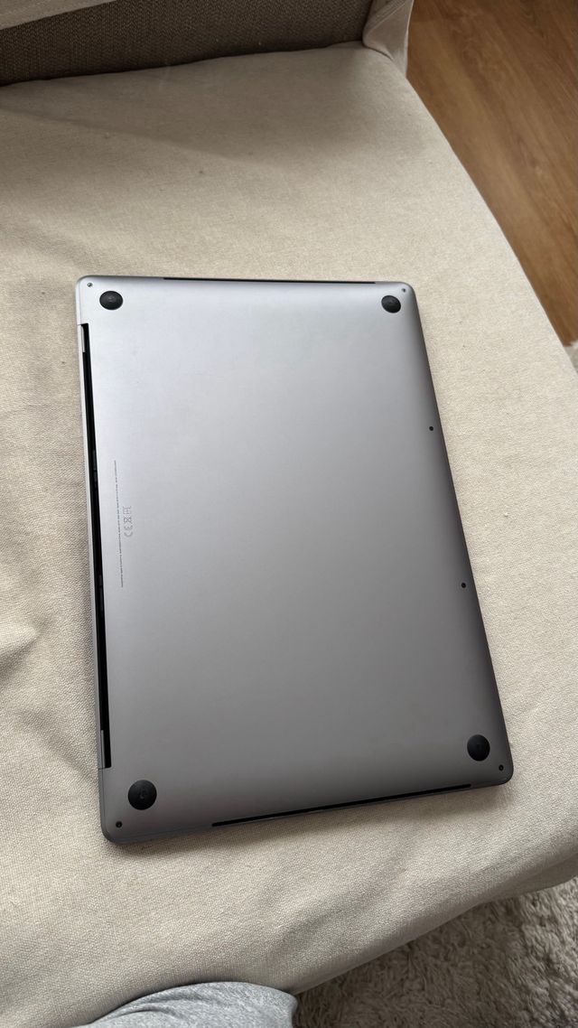 MacBook Pro 16 i9 1TB Gris Espacial Perfecto Estad