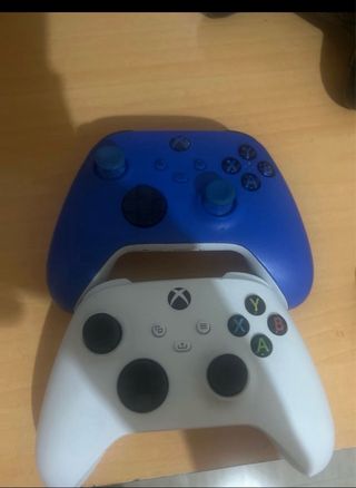 Mando Xbox Azul y Blanco