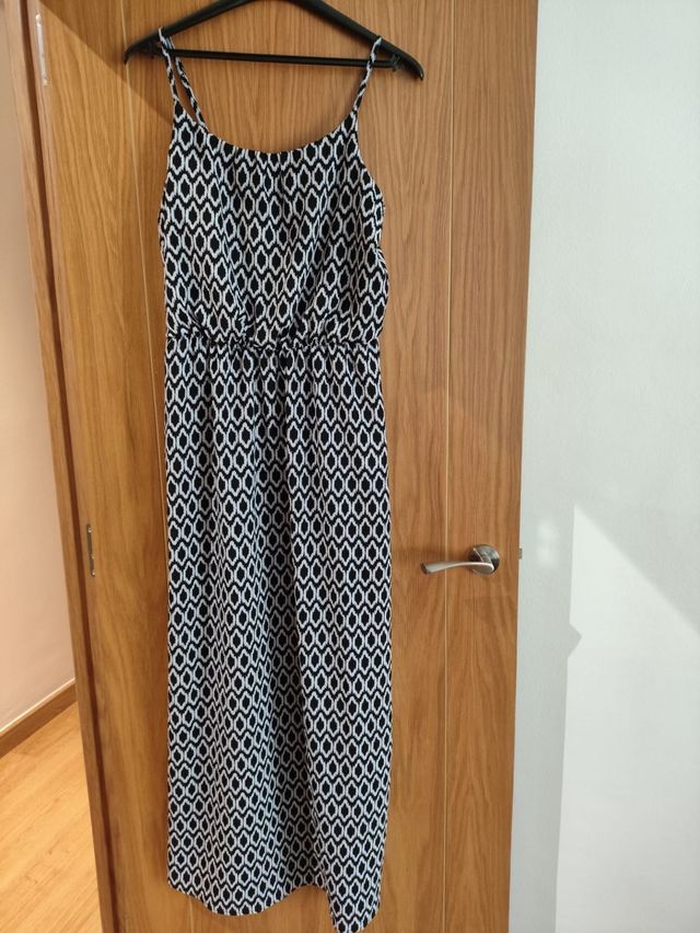 Vestido Only estampado blanco y negro