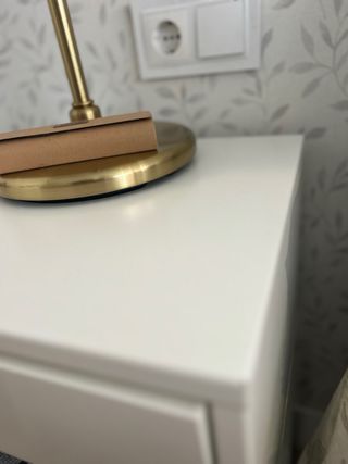2 Mesitas de noche VIKHAMMER Ikea blanca