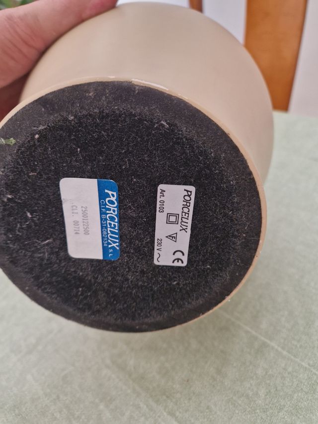 Lámpara de mesa Porcelux beige