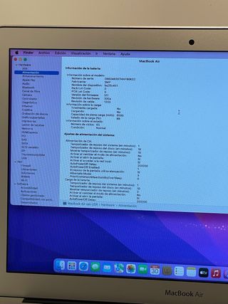 Apple MacBook Air 13” Early 2015 i5 1.8GHz 8GB RAM