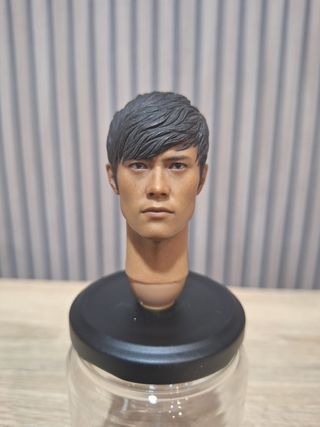 Cabeza escala 1/6  Byung-hun Lee    Hot Toys