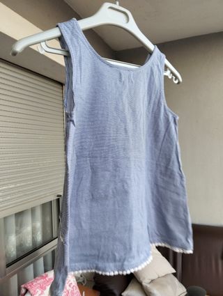 Camiseta tirantes rayas azul y blanco