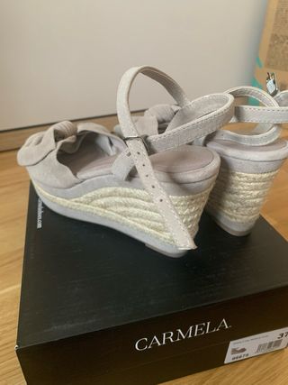 Sandalias cuña CARMELA beige 37