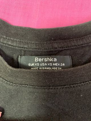 Camiseta Bershka Sorry, Individuality is My Thing