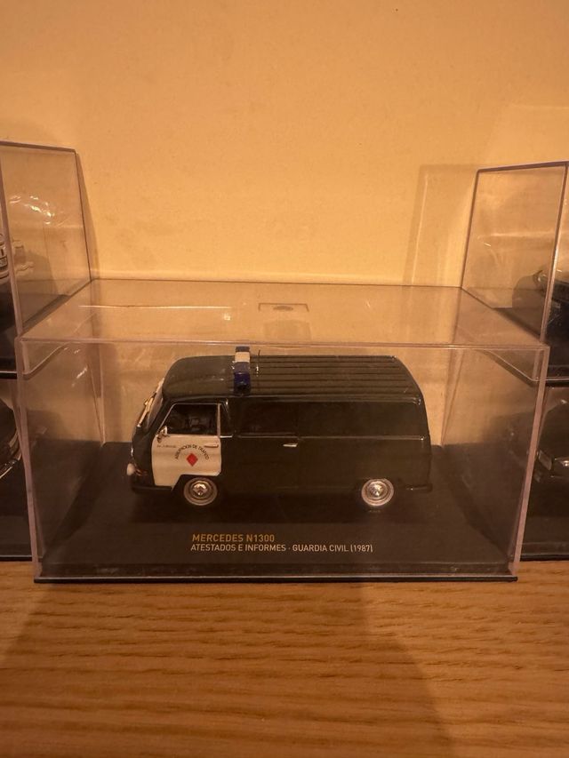 Colección Coches Policía y Guardia Civil