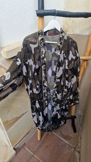 Chaqueta militar bordada lentejuelas
