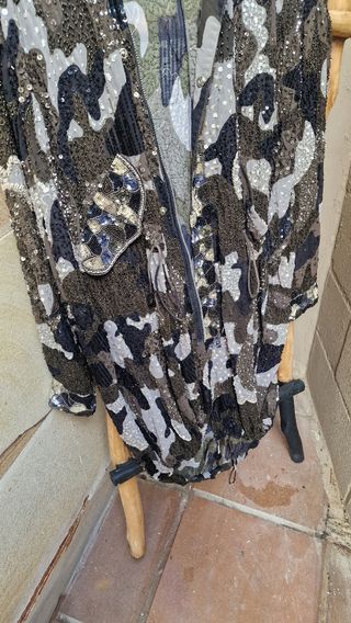 Chaqueta militar bordada lentejuelas