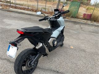 Honda XADV 750