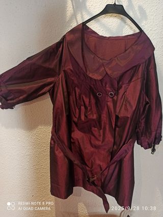 Gabardina vintage tornasolada color Burdeos