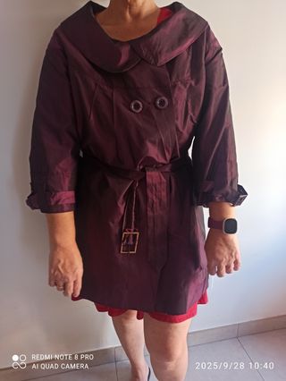 Gabardina vintage tornasolada color Burdeos