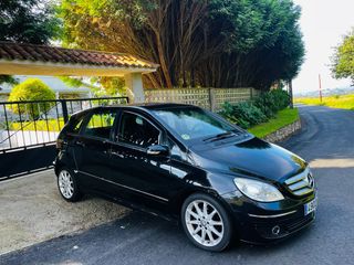 MERCEDES-BENZ CLASE B 180CDI 109CV 193 MILKM 7950€