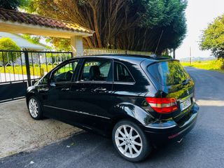 MERCEDES-BENZ CLASE B 180CDI 109CV 193 MILKM 7950€